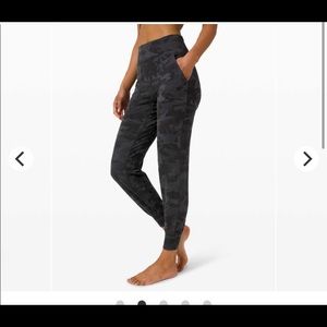 NWT Lululemon align jogger 28” incognito camo multi gray size 12